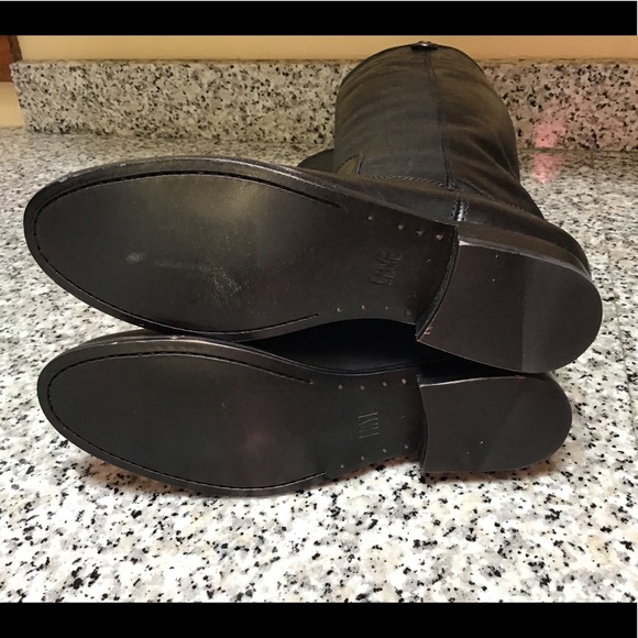 Frye Melissa Button 2 Boots(SOLD) - Picture 5 of 6